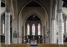 Poperinge - interiér kostela St. Bertinus