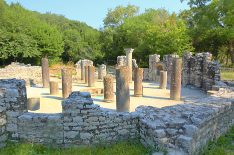 Baptisterium