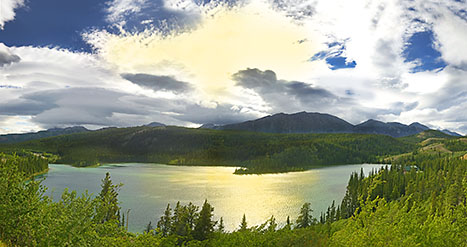 Emerald Lake (Smaragdové jezero)