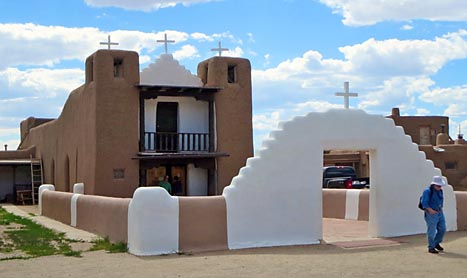 Kostel v Taos Pueblo
