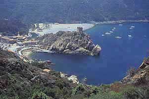 Záliv Porto, mys Girolata a rezervace Scandola