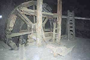 Staré důlní zařízení